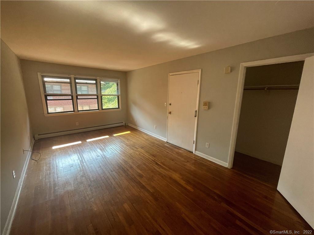 148 Elm St Unit 7, West Haven, CT 06516 Room for Rent in West Haven