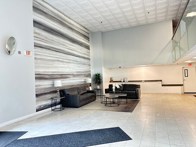 Building Photo - 376 Ocean Ave