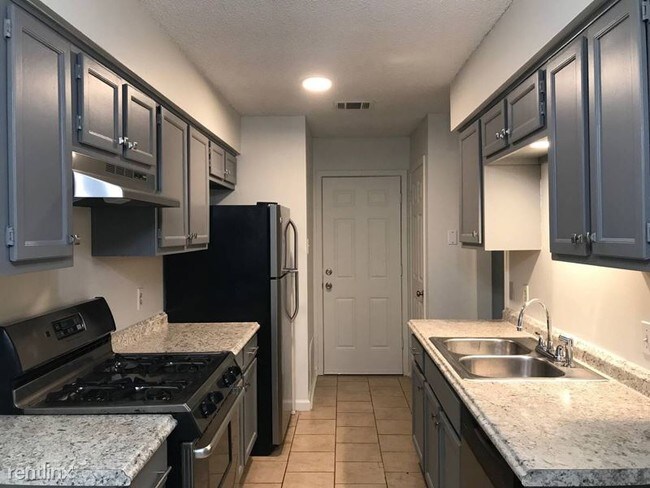 Foto del edificio - 7604 Woodstone Cove