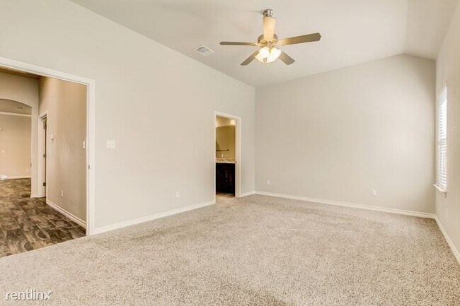 Building Photo - 2 br, 2 bath Townhome - 4914 Opal Ct