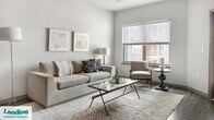Foto principal - 650 S Main St