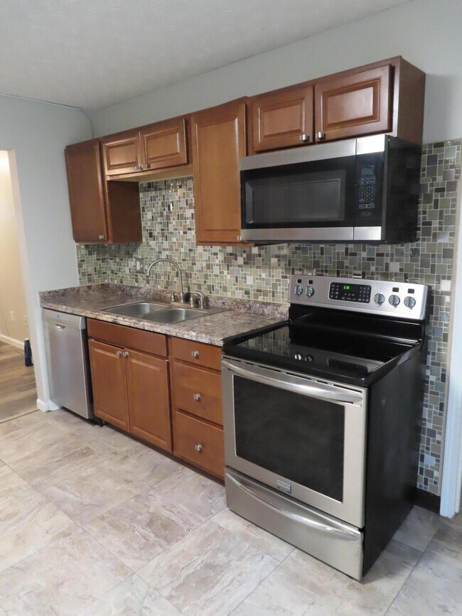 Foto del edificio - 2750 Arbury Ct