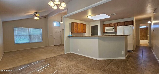 Foto del edificio - 13278 Emerald Creek Dr