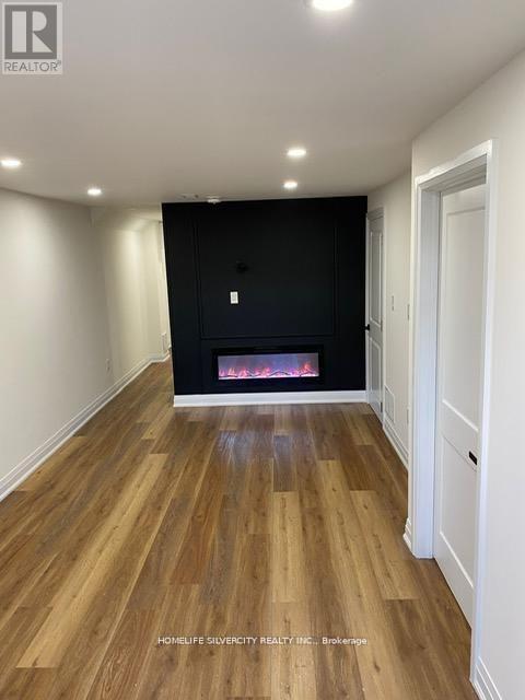 Photo du bâtiment - 12590 Kennedy Rd