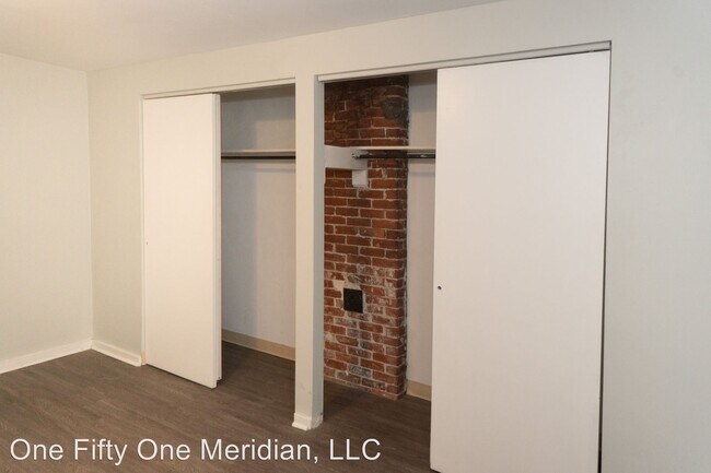 Building Photo - 151-153 Meridian St