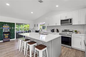 Foto del edificio - 1020 SW 8th St