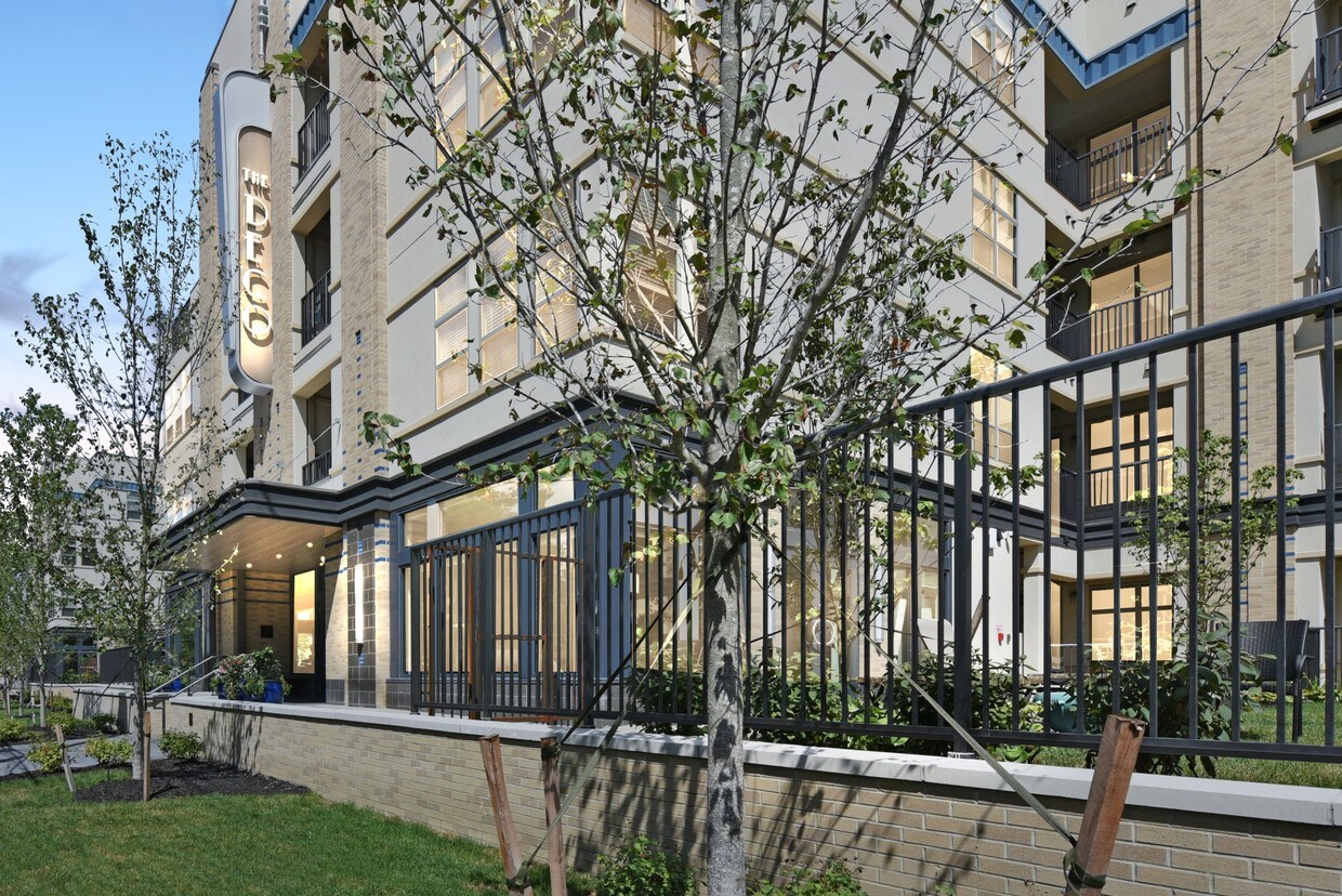 The Deco Apts Spring Specials Call Us Apartments Columbus The Deco Apts Spring Specials Call Us
