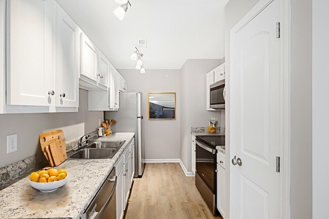 Photo - Silver Creek Commons East & West Apartments