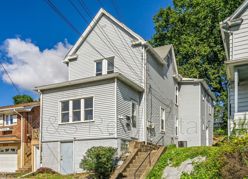 824 Florence Ave, East McKeesport, PA 15035 Condo for Rent in East