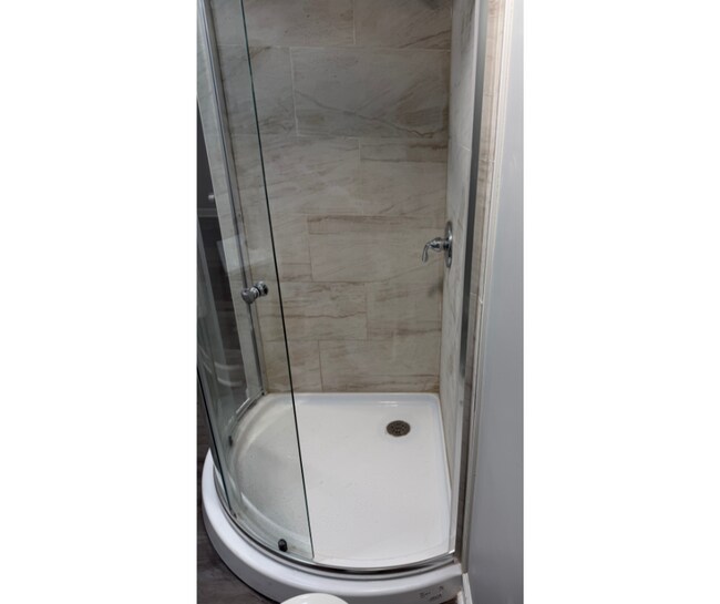 Foto del edificio - 3718 E Lombard St