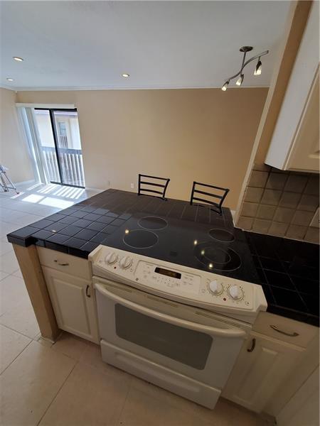 Foto del edificio - 3036 Coral Ridge Dr