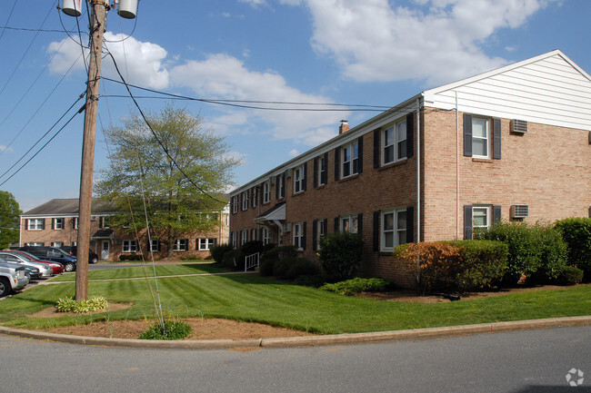 Foto del edificio - Londonderry Apartments