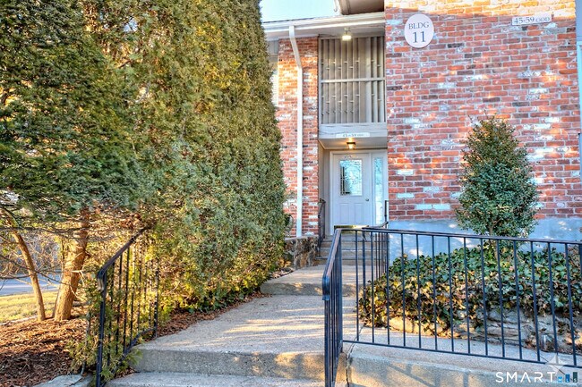 Foto del edificio - 49 Southport Woods Drive