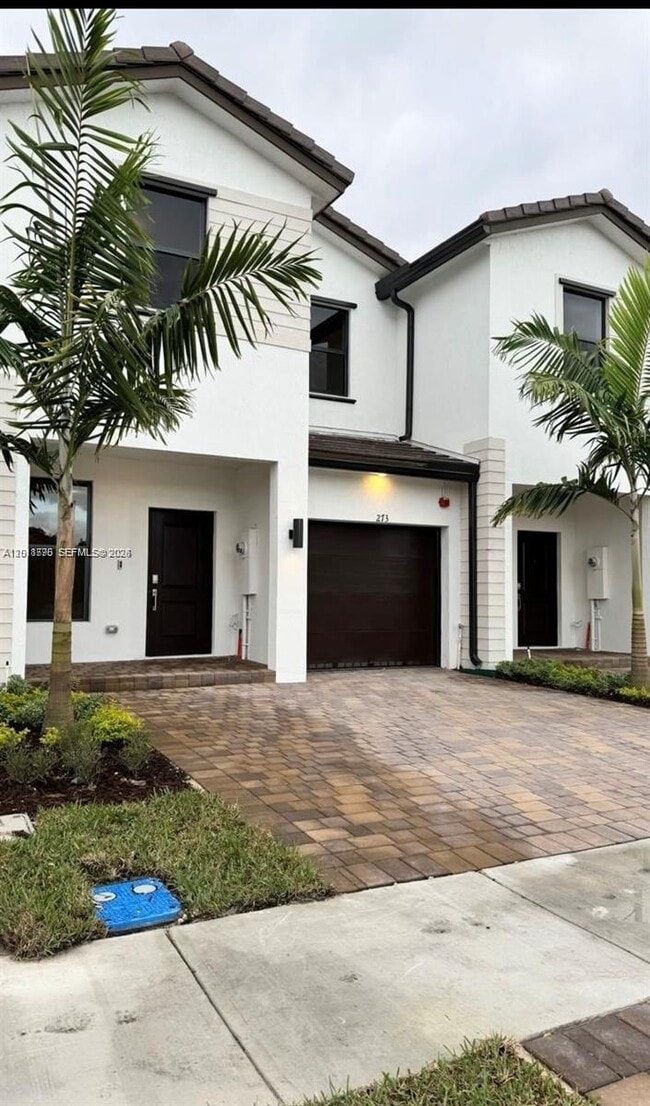 Building Photo - 273 SW 159th Ln
