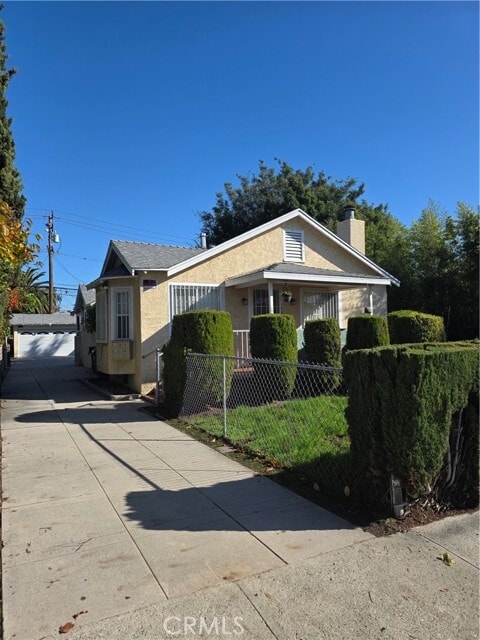 Primary Photo - 4220 Duquesne Ave