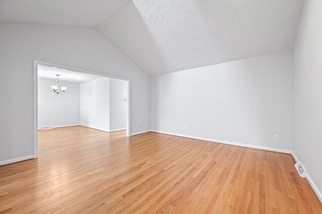 Foto del edificio - 419 Horizon Dr