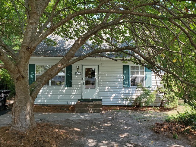 Foto del edificio - 1318 Foggy Bottom Dr