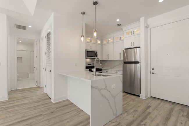 Photo - 3709 Liberty Ave (North Bergen, NJ) Apartment