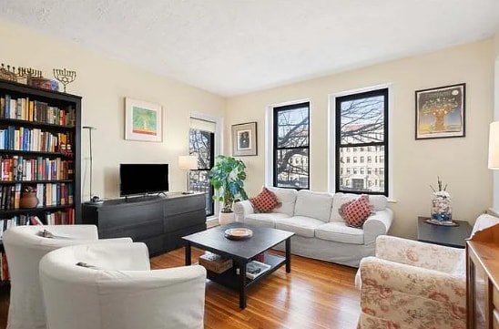 Foto del edificio - 1400 Commonwealth Ave