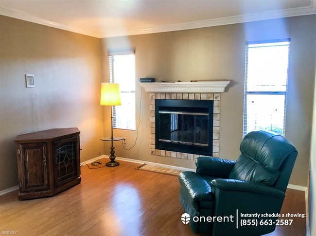 Building Photo - 2 br, 2 bath Apartment - 1622 Grandon Ave -