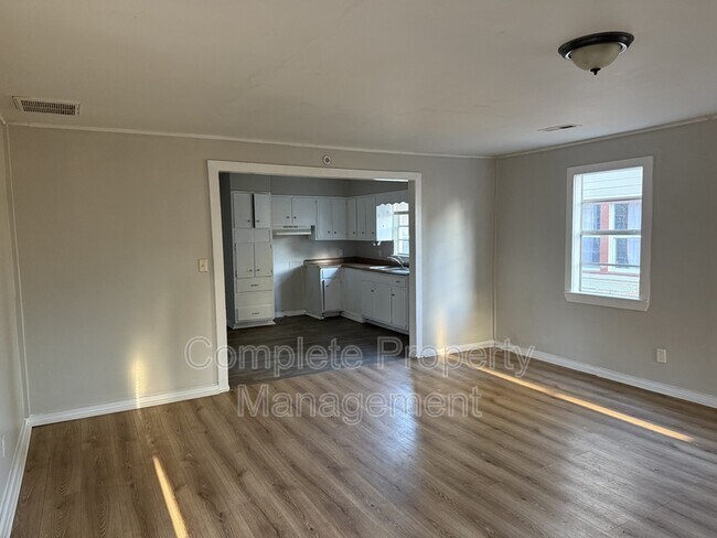 Foto del edificio - 1152 14th Pl SW