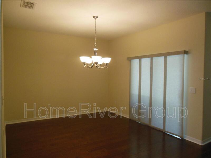 Foto principal - 20320 Starfinder Way
