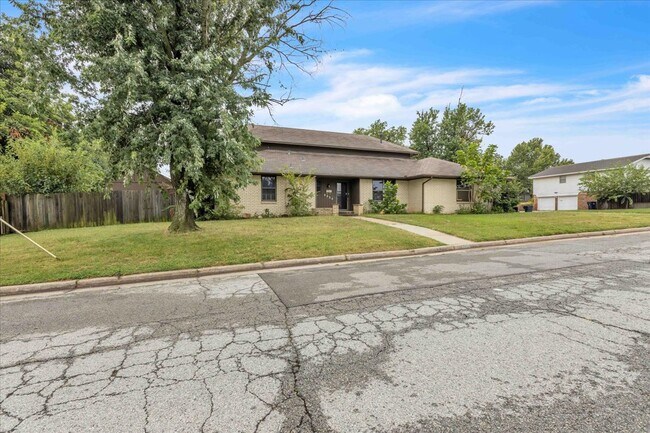 Building Photo - 4524 NW 60th St