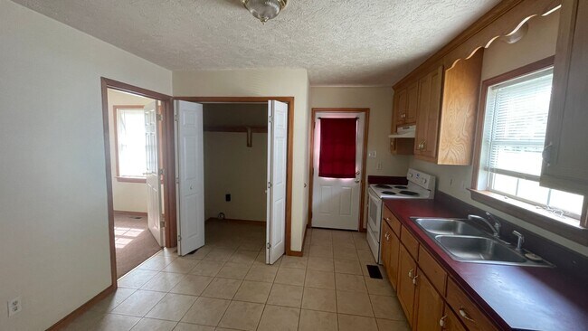 Foto del edificio - Highland Springs Rancher