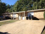 Primary Photo - 3023 Bernice St
