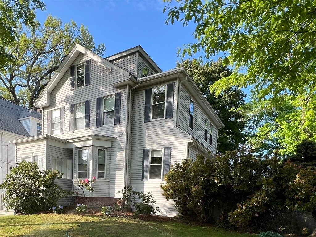 Primary Photo - 254 Park St