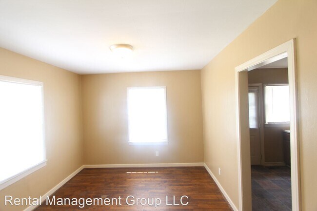 Building Photo - 2 br, 1 bath House - 5605 Court O