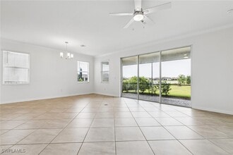 Building Photo - 4318 Teaberry Ln Building Photo - 4318 Teaberry Ln