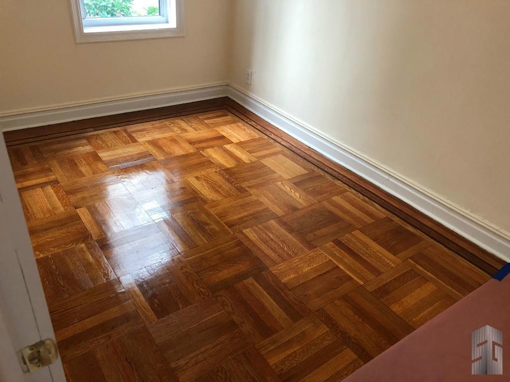 Foto principal - 3105 Avenue I