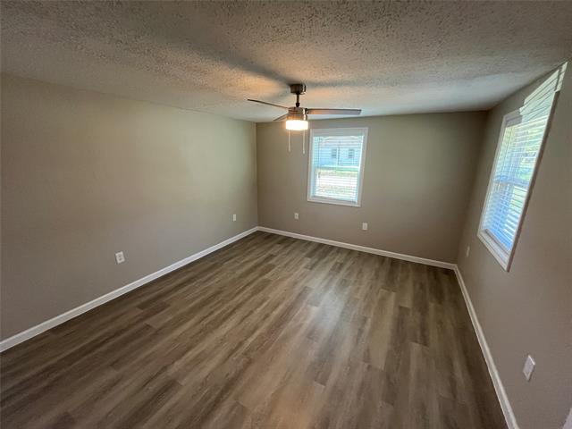 Foto del edificio - 8800 Eden Valley Ln