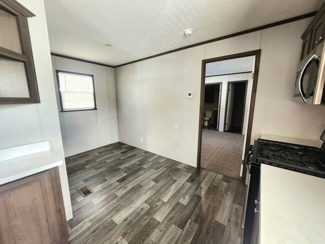 Building Photo - 3660 S Lapeer Rd