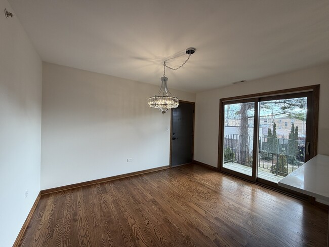 Foto del edificio - 2825 73rd Ave