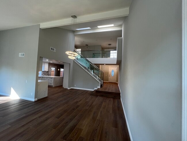 Building Photo - 67 Monticello