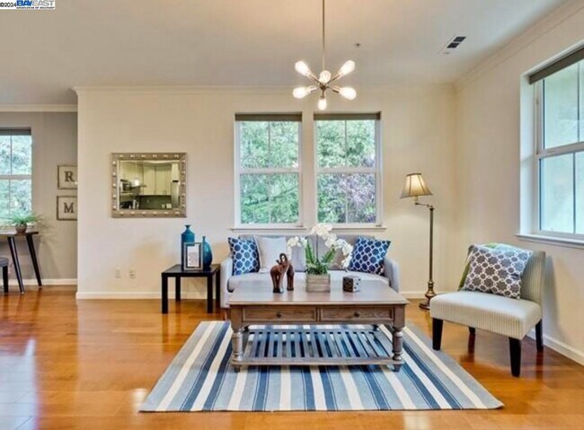Foto del edificio - 2673 Heron Ct