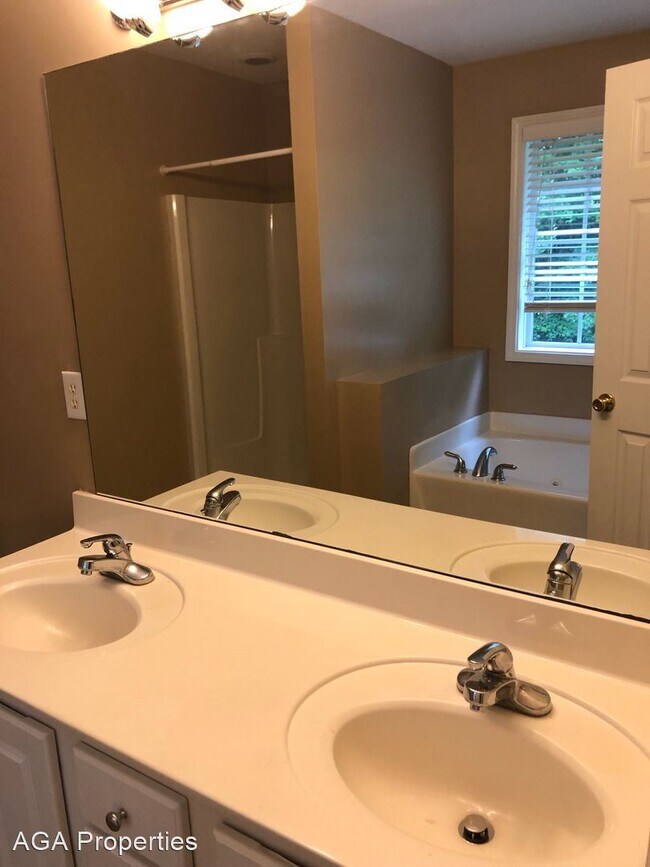 Foto del edificio - 3 br, 2 bath House - 146 Oak Meadows Dr.