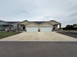 Building Photo - 9001 Nafizah Wy
