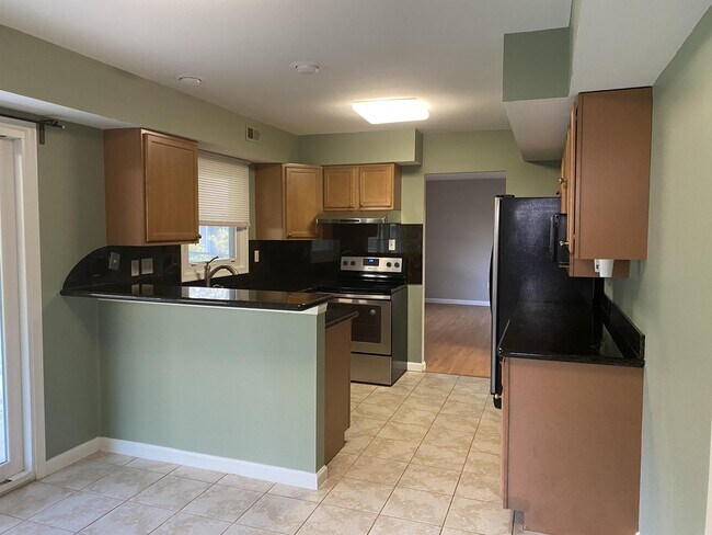 Building Photo - 1736 Tarrytown Ave