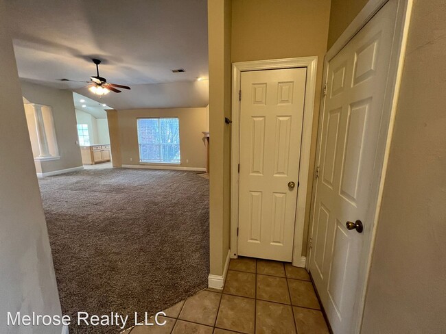 Building Photo - 3 br, 2.5 bath House - 1709 Fawn Valley Lane