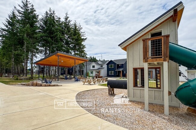 Building Photo - Brand New! Modern Home in Trestlewood – Wh...