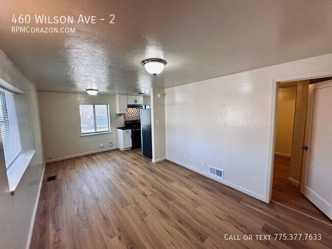 Foto del edificio - 460 Wilson Ave