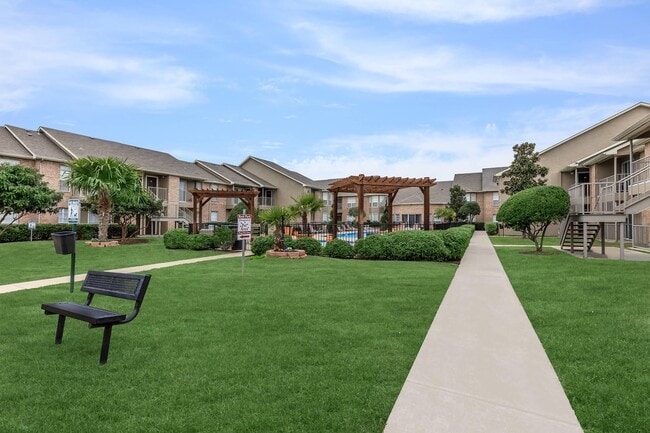Patio - Country Place