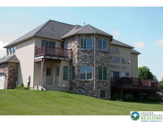 Foto del edificio - 59 Carousel Ln