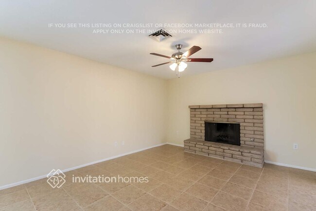 Building Photo - 2751 W Acoma Dr