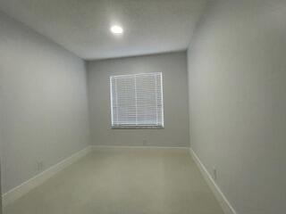 Foto del edificio - 1630 Zenith Way