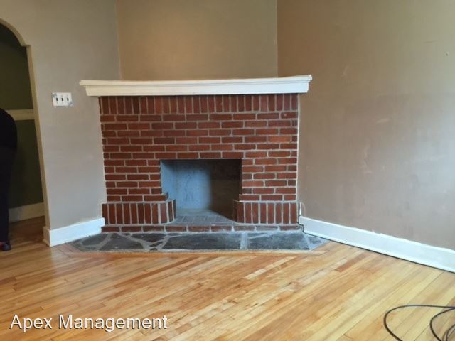 Building Photo - 3 br, 1 bath House - 2244 Worthington Avenue