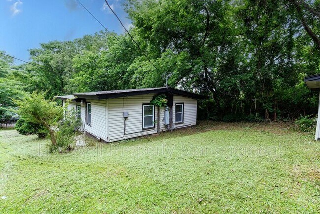 Building Photo - 407 Westfield Dr